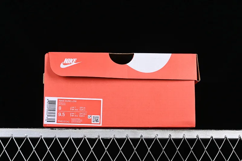All categories Nk SB Dunk series Nk SB Dunk Low low-top sneakers F version Nk Dunk Low Milan SB low-top casual sneakers FV8113-141